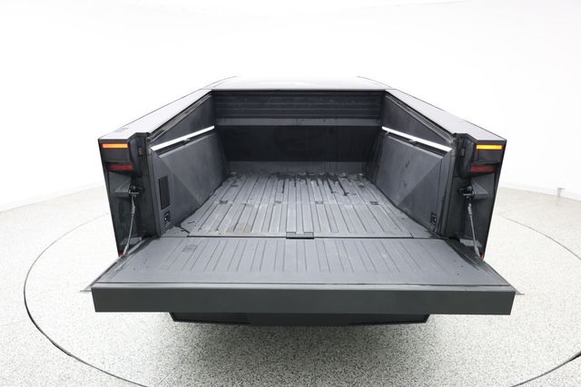 2024 Tesla Cybertruck AWD Foundation Series - 23041438 - 25