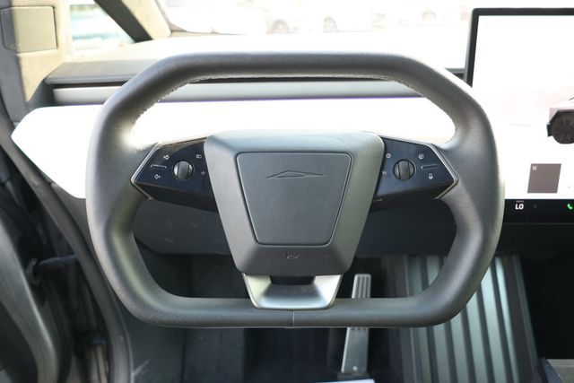 2024 Tesla Cybertruck AWD Foundation Series w/ Full Self-Driving Capability - 23003597 - 10