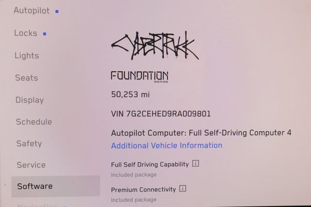 2024 Tesla Cybertruck AWD Foundation Series w/ Full Self-Driving Capability - 23003597 - 11