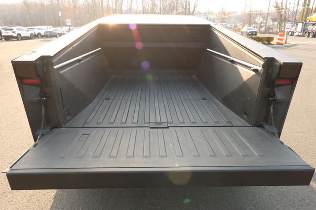 2024 Tesla Cybertruck AWD Foundation Series w/ Full Self-Driving Capability - 23003597 - 27