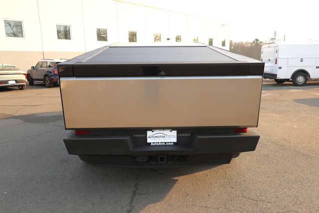 2024 Tesla Cybertruck AWD Foundation Series w/ Full Self-Driving Capability - 23003597 - 3
