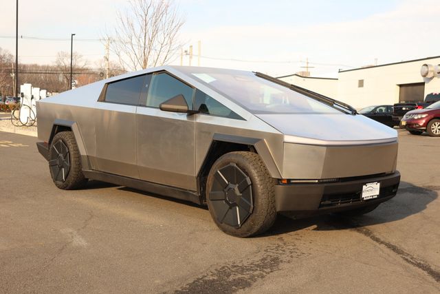 2024 Tesla Cybertruck AWD Foundation Series w/ Full Self-Driving Capability - 23003597 - 6