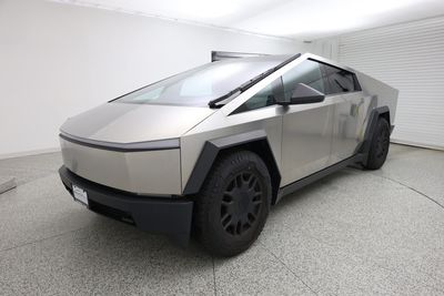 2024 Tesla Cybertruck
