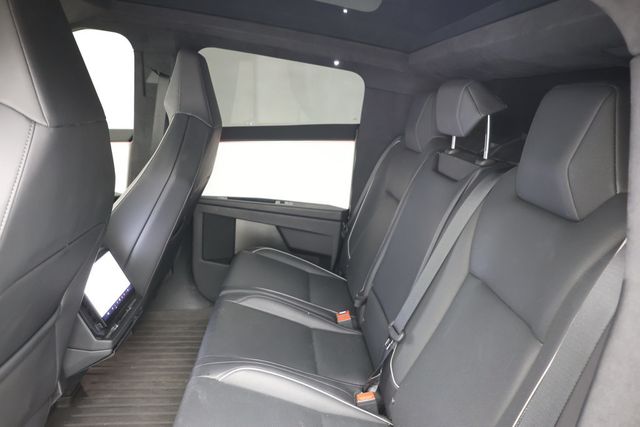 2024 Tesla Cybertruck AWD w/ Foundation Series Package & Powershare - 23045488 - 22