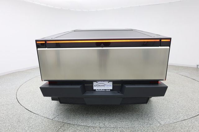 2024 Tesla Cybertruck AWD w/ Foundation Series Package & Powershare - 23045488 - 4