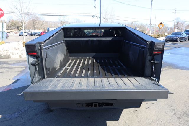 2024 Tesla Cybertruck AWD with 20'' Cyber Wheels - 22991803 - 26