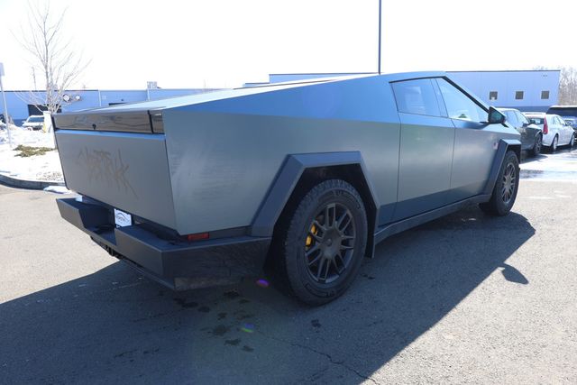 2024 Tesla Cybertruck AWD with 20'' Cyber Wheels - 22991803 - 4