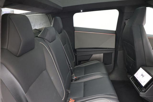 2024 Tesla Cybertruck AWD w/ Premium Connectivity - 23036180 - 25