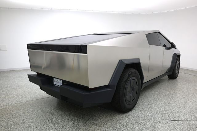 2024 Tesla Cybertruck AWD w/ Premium Connectivity - 23036180 - 3