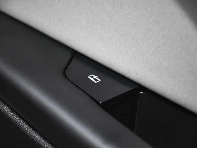 2024 Tesla Cybertruck Base - 22965889 - 26