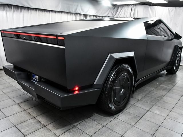 2024 Tesla Cybertruck Base - 22965889 - 5