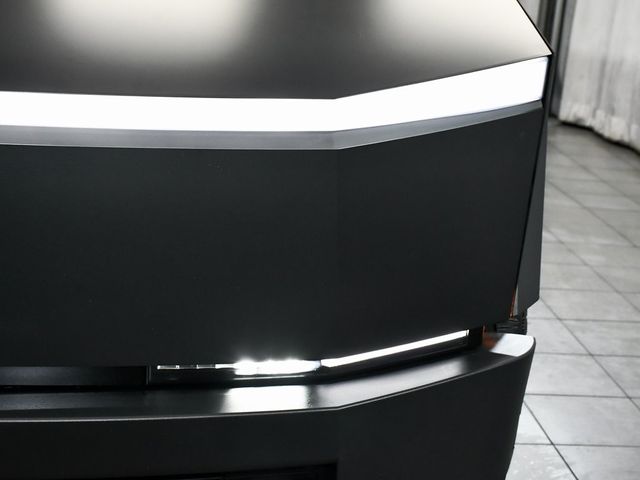 2024 Tesla Cybertruck Base - 22965889 - 72