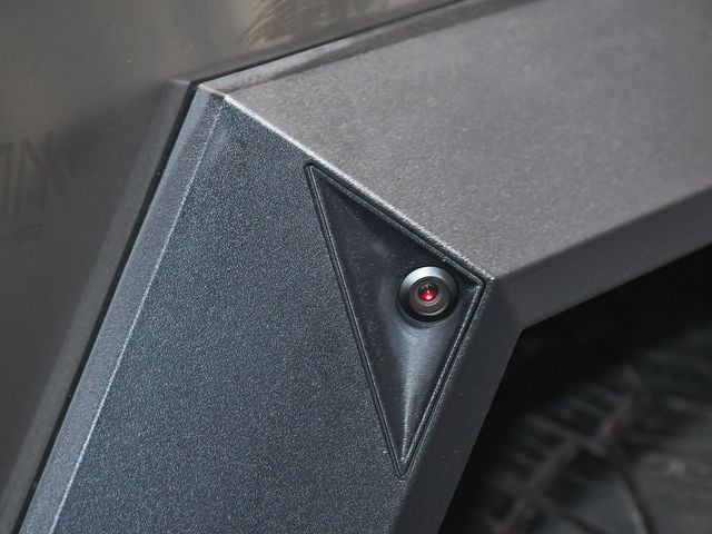 2024 Tesla Cybertruck Base - 23012547 - 17