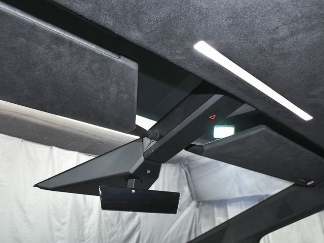 2024 Tesla Cybertruck Base - 23012547 - 34