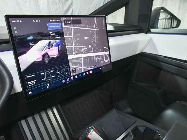 2024 Tesla Cybertruck Base - 23012547 - 35
