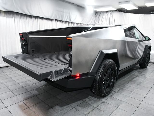 2024 Tesla Cybertruck Base - 23012547 - 5