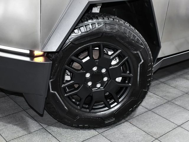 2024 Tesla Cybertruck Base - 23012547 - 64