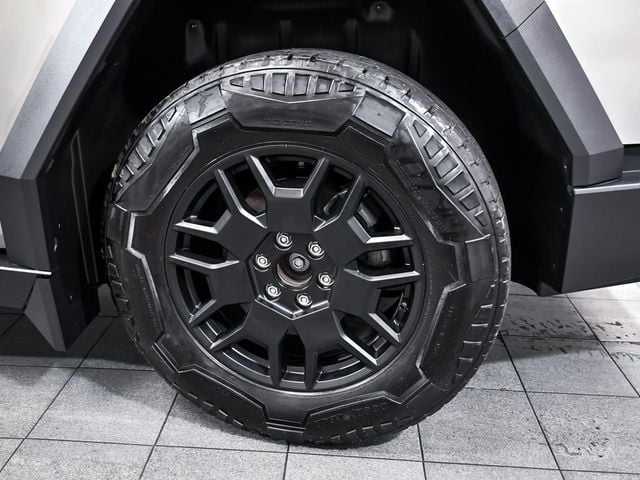 2024 Tesla Cybertruck Base - 23012547 - 7