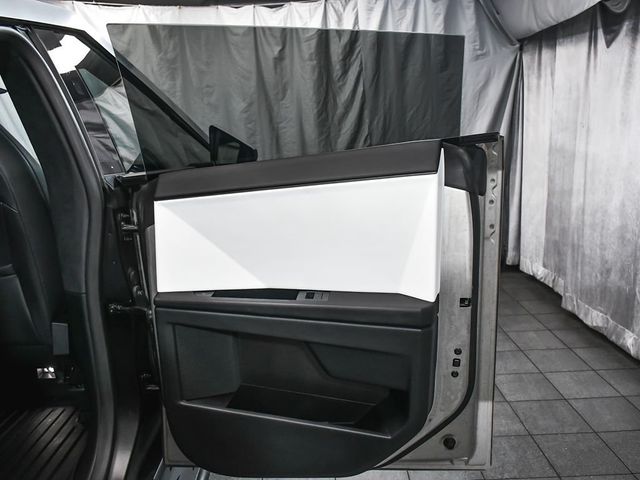 2024 Tesla Cybertruck Base - 23015824 - 16
