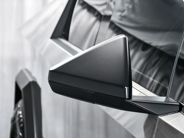 2024 Tesla Cybertruck Base - 23015824 - 68