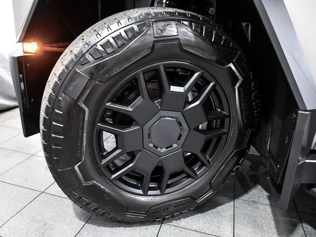 2024 Tesla Cybertruck Base - 23015824 - 6