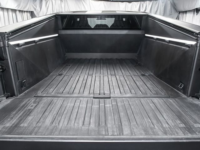 2024 Tesla Cybertruck Base - 23015824 - 82