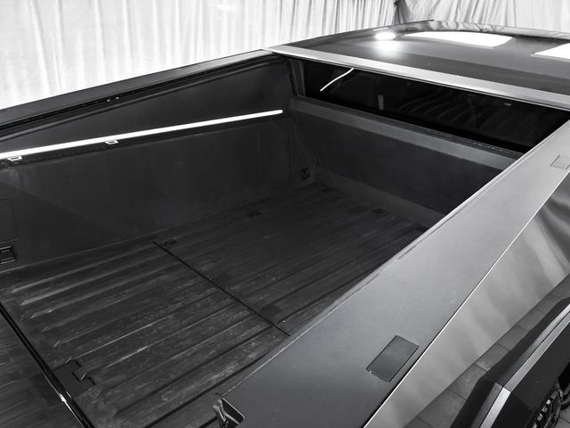 2024 Tesla Cybertruck Base - 23015824 - 84