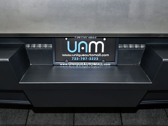 2024 Tesla Cybertruck Base - 23015824 - 92