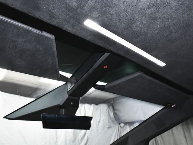 2024 Tesla Cybertruck Base - 23065822 - 40