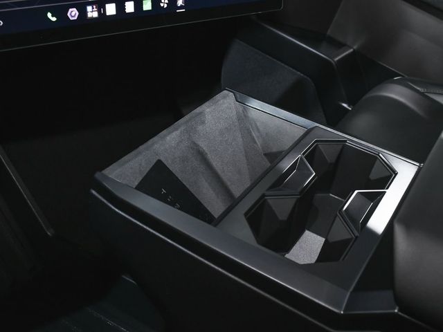 2024 Tesla Cybertruck Base - 23065822 - 42