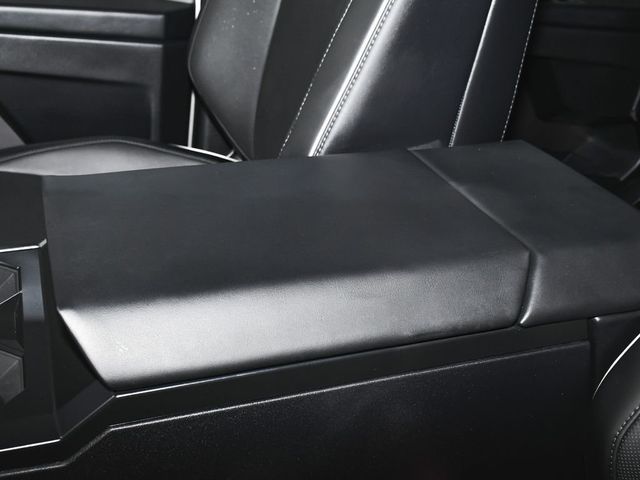 2024 Tesla Cybertruck Base - 23065822 - 44