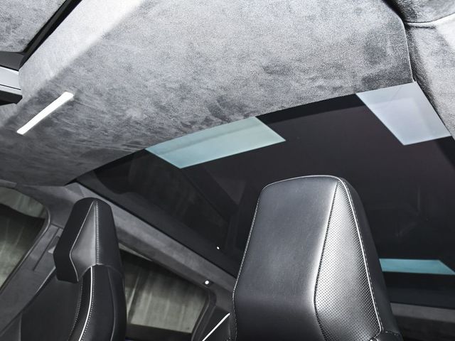 2024 Tesla Cybertruck Base - 23065822 - 49