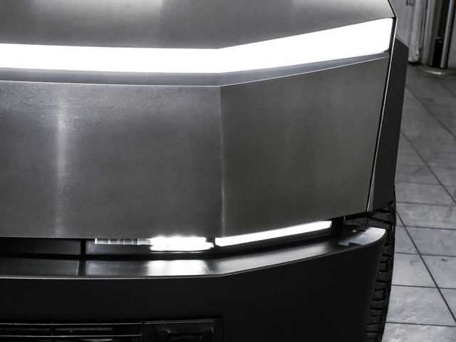 2024 Tesla Cybertruck Base - 23065822 - 73