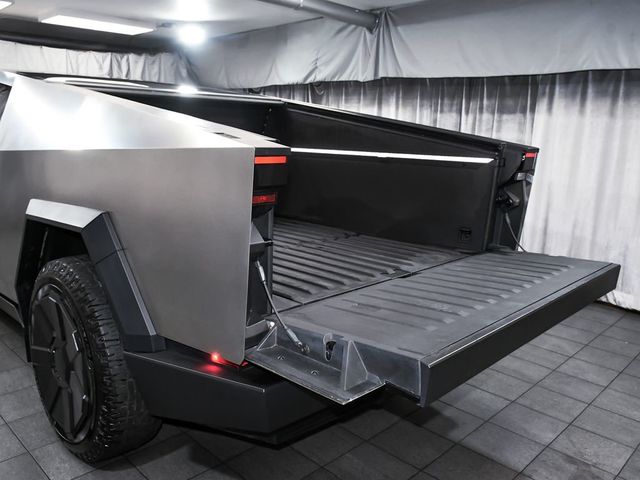 2024 Tesla Cybertruck Base - 23065822 - 80