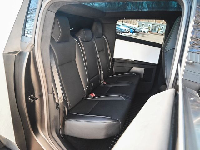 2024 Tesla Cybertruck Base - 22960479 - 24