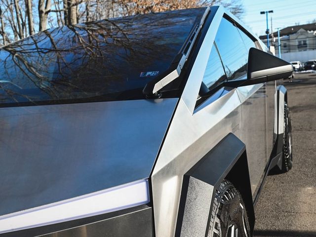 2024 Tesla Cybertruck Base - 22960479 - 32