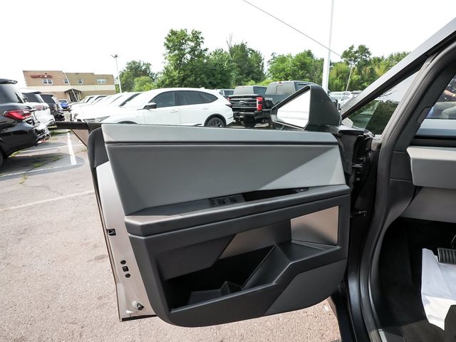 2024 Tesla Cybertruck Base - 23077355 - 9