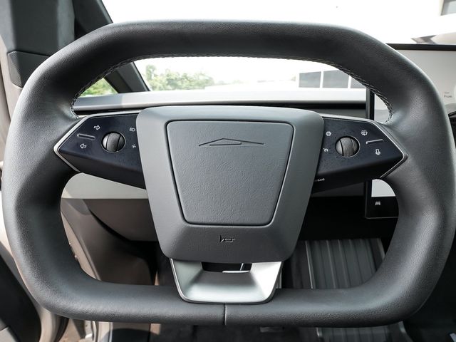 2024 Tesla Cybertruck Base - 23077355 - 17