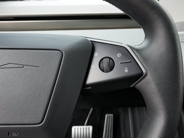 2024 Tesla Cybertruck Base - 23077355 - 19