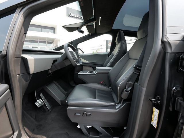 2024 Tesla Cybertruck Base - 23077355 - 28