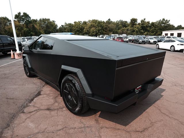 2024 Tesla Cybertruck Base - 23077355 - 3