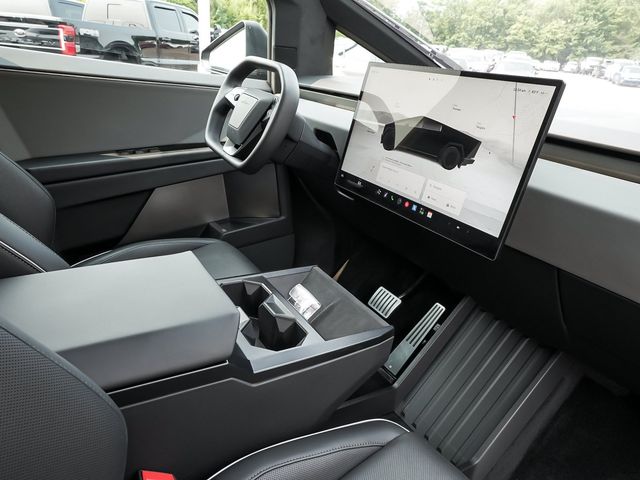 2024 Tesla Cybertruck Base - 23077355 - 43