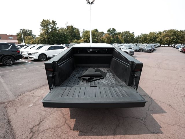 2024 Tesla Cybertruck Base - 23077355 - 47