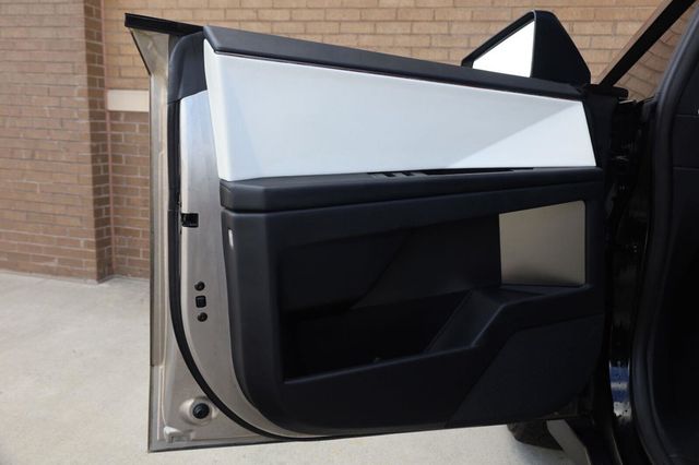 2024 Tesla Cybertruck Base Crew Cab AWD - 23083414 - 14