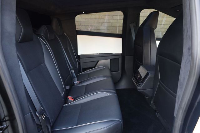 2024 Tesla Cybertruck Base Crew Cab AWD - 23083414 - 25