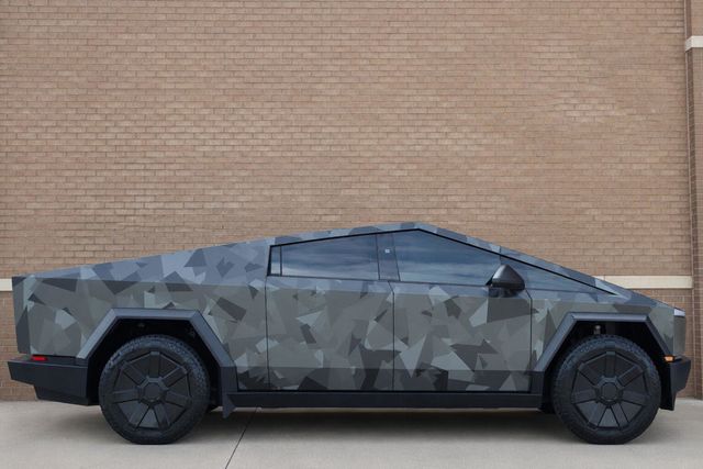 2024 Tesla Cybertruck Base Crew Cab AWD - 23083414 - 2