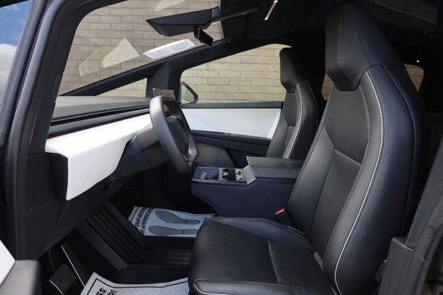 2024 Tesla Cybertruck Base Crew Cab AWD - 23083415 - 18