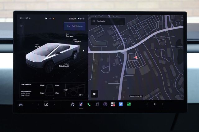 2024 Tesla Cybertruck Base Crew Cab AWD - 23083415 - 40