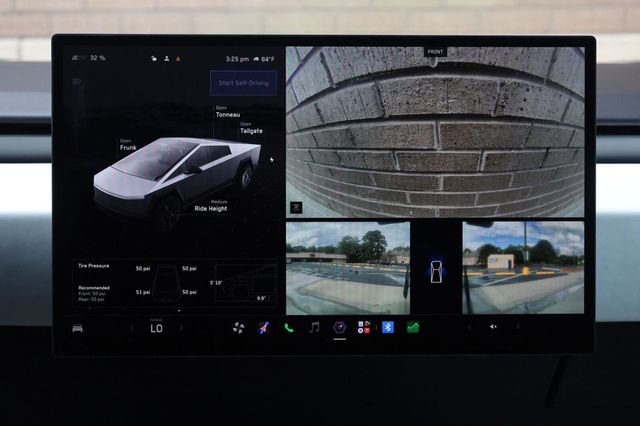 2024 Tesla Cybertruck Base Crew Cab AWD - 23083415 - 42
