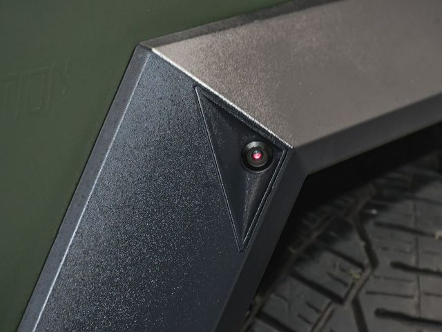 2024 Tesla Cybertruck Cyberbeast - 23050769 - 20